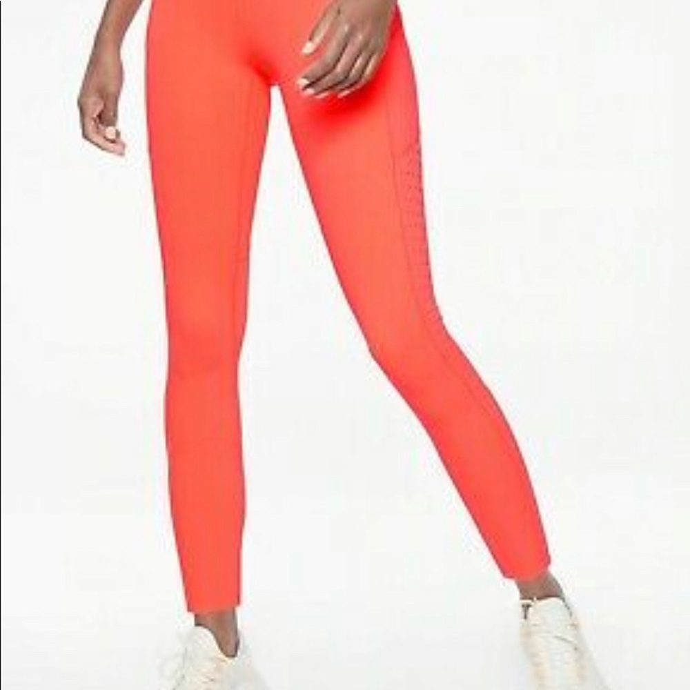 XS Athleta Contender Laser Cut Leggings